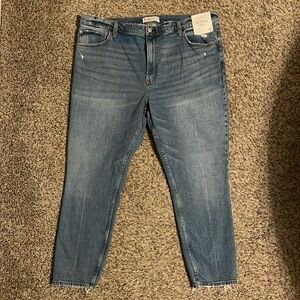 Abercrombie the skinny high rise jeans- NWT size 20